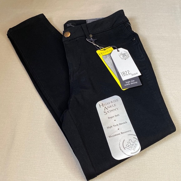 1822 Denim Denim - Women’s 1822 Size 8 High-Rise Ankle Skinny Black Jeans